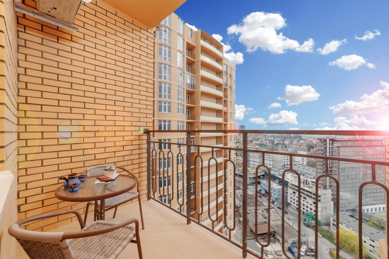 Family Apartments Aquamarine Of Arcadia Odesa Exterior photo